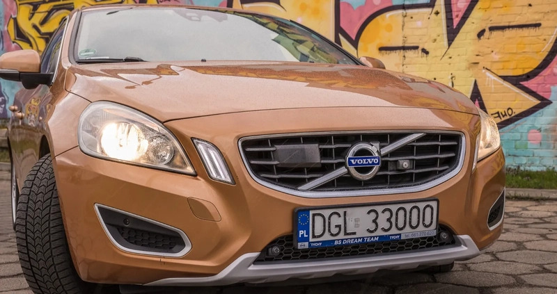 Volvo S60 cena 38500 przebieg: 348000, rok produkcji 2010 z Września małe 172